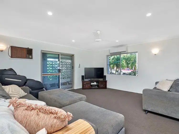 Sixth view of Homely house listing, 10-12 Trochus Close, Trinity Beach QLD 4879