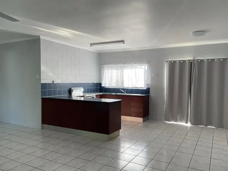 5 Conlan Close, Manoora QLD 4870