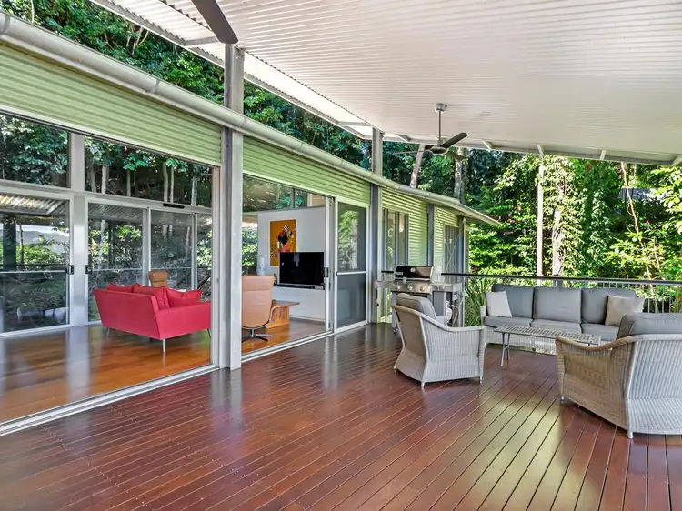 42 Junction Street, Edge Hill QLD 4870