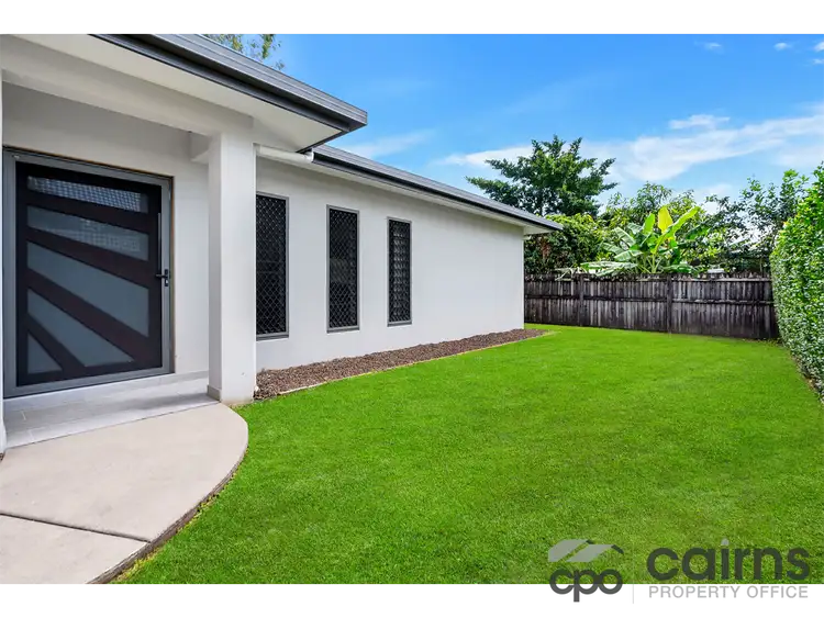 8B Wewak St, Trinity Beach QLD 4879
