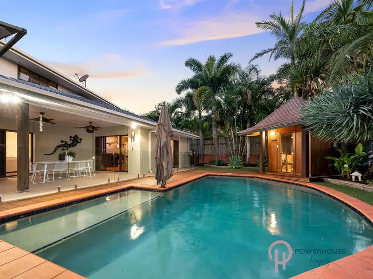 10 Talburpin Esplanade, Redland Bay QLD 4165