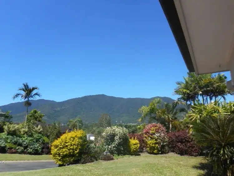3 Yvette, Brinsmead QLD 4870