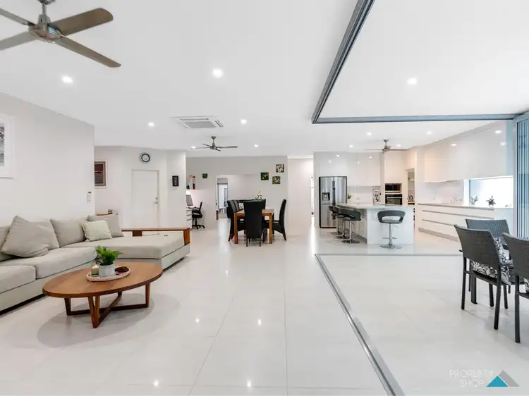 20 Ashwood Cct, Smithfield QLD 4878