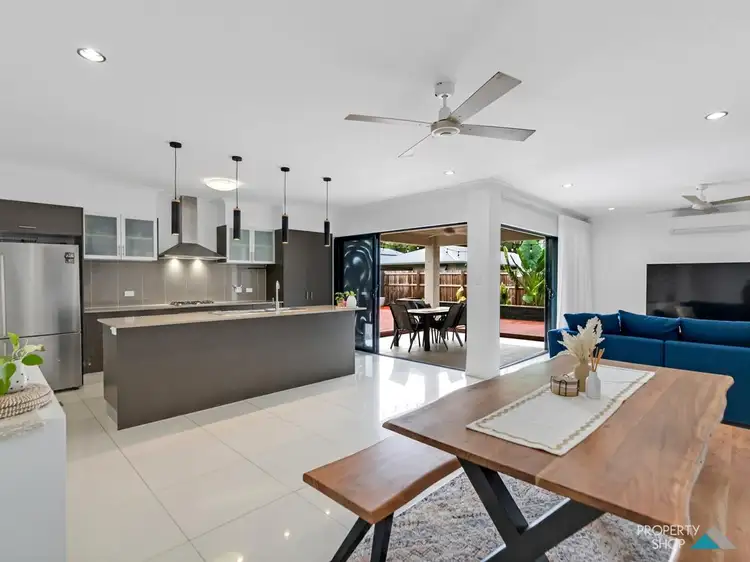 6 Coastline Pde, Trinity Beach QLD 4879
