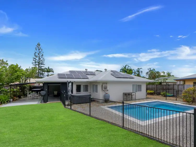 19 Shell Close, Kewarra Beach QLD 4879