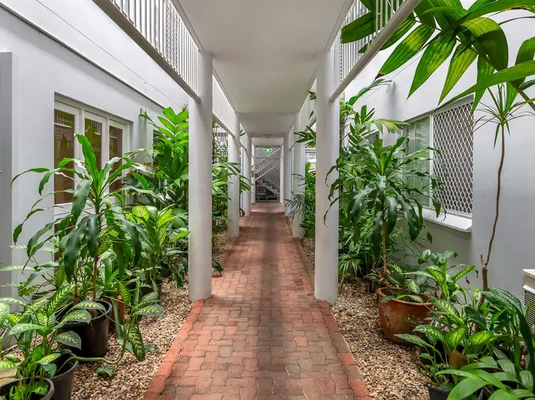 303/219-225 Mcleod St, Cairns North QLD 4870