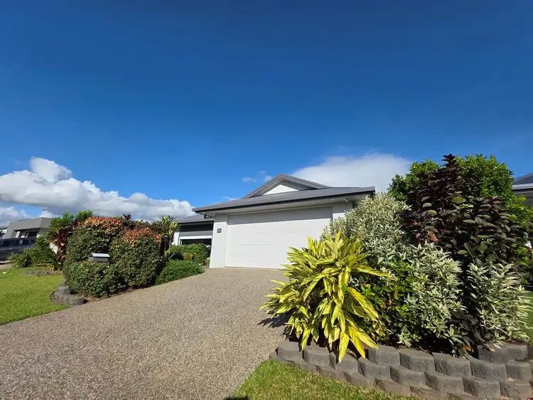 62 Oxbow Loop, Redlynch QLD 4870