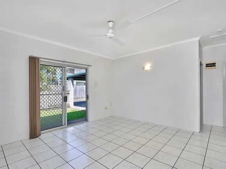 Fourth view of Homely unit listing, 4/10 Mulligan Street, Manoora QLD 4870