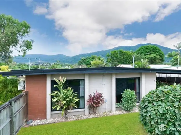 1/61 Hayward Street, Mooroobool QLD 4870
