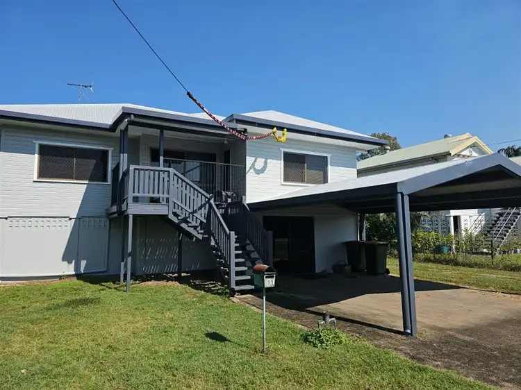 11 Jones Street, Westcourt QLD 4870
