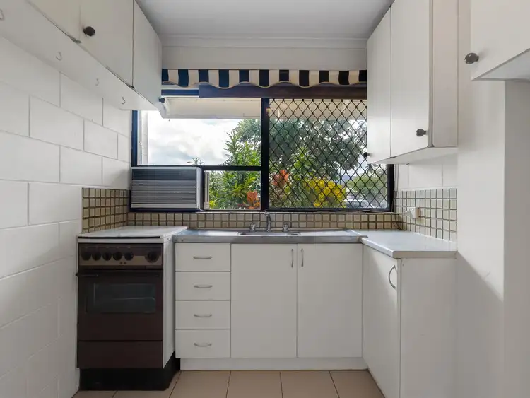 Fifth view of Homely unit listing, 19/5-9 Fisk Street, Westcourt QLD 4870