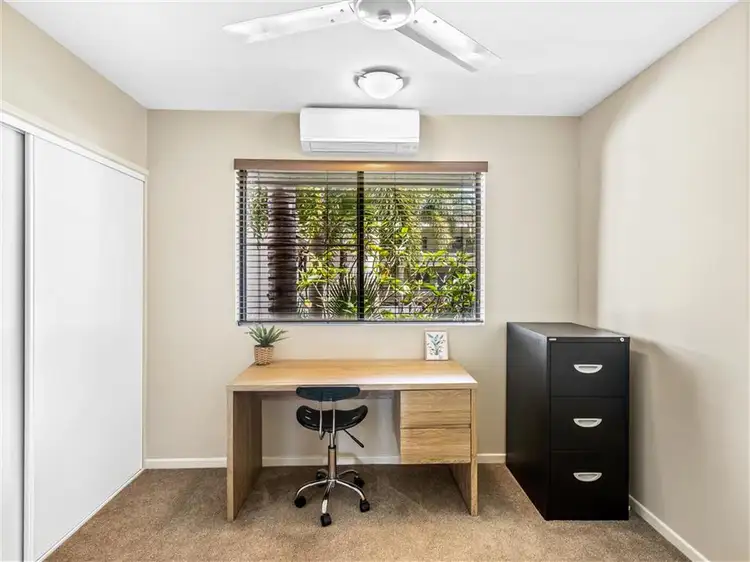 3/349-351 Lake Street, Cairns North QLD 4870