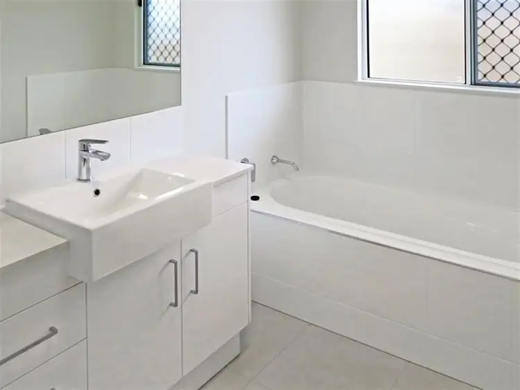 Second view of Homely house listing, 39 Noipo Crescent, Redlynch QLD 4870
