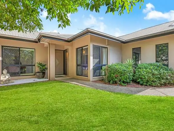 2-4 Dwyer Place, Redlynch QLD 4870