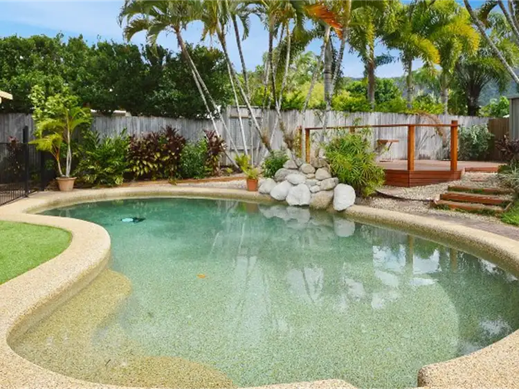 11 Beaver Street, Clifton Beach QLD 4879
