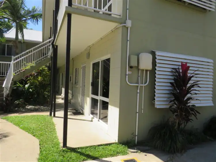 1/6 Kidston, Bungalow QLD 4870