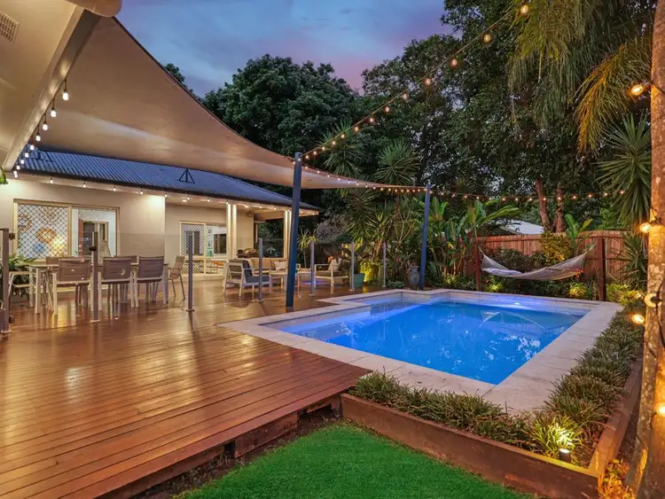 21 Gamburra Drive, Redlynch QLD 4870
