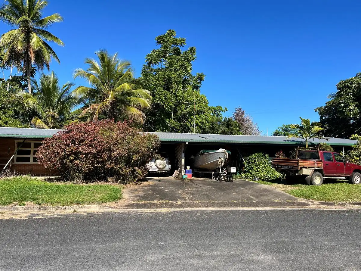 Main view of Homely semi-detached listing, 1&2/3 Euramo Road, Euramo QLD 4854