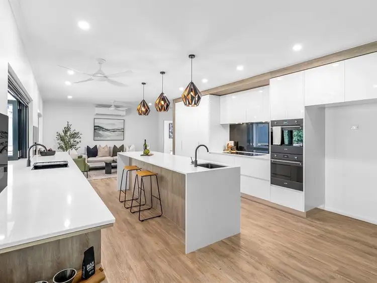 Sixth view of Homely house listing, 20 Strathmore Court, Mooroobool QLD 4870