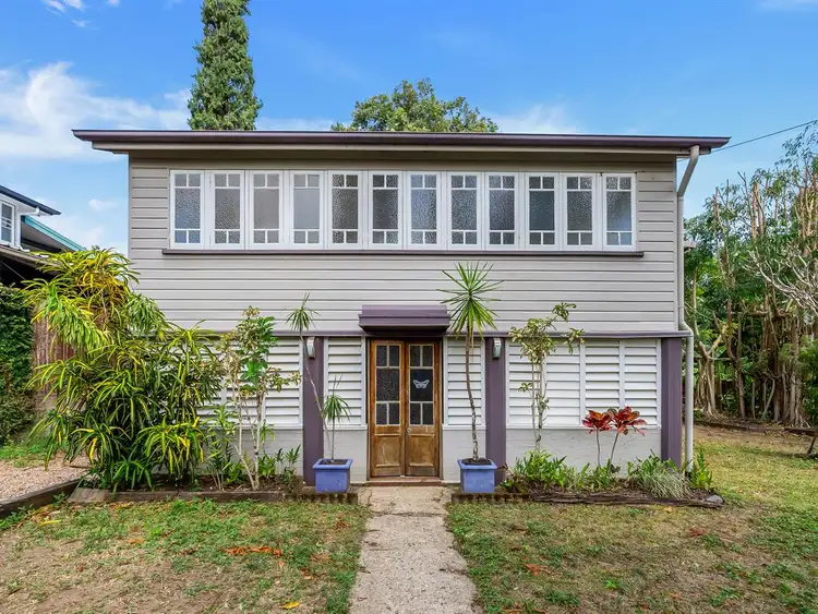 14 Dalziel Street, Stratford QLD 4870