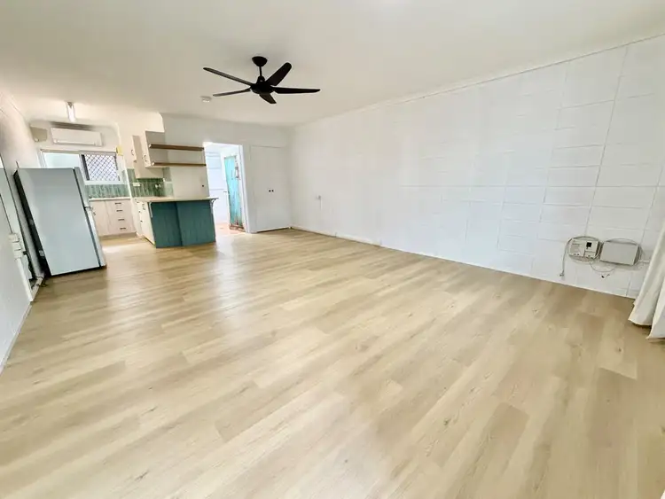 Main view of Homely apartment listing, 5/249-251 Sheridan Street, Cairns North QLD 4870