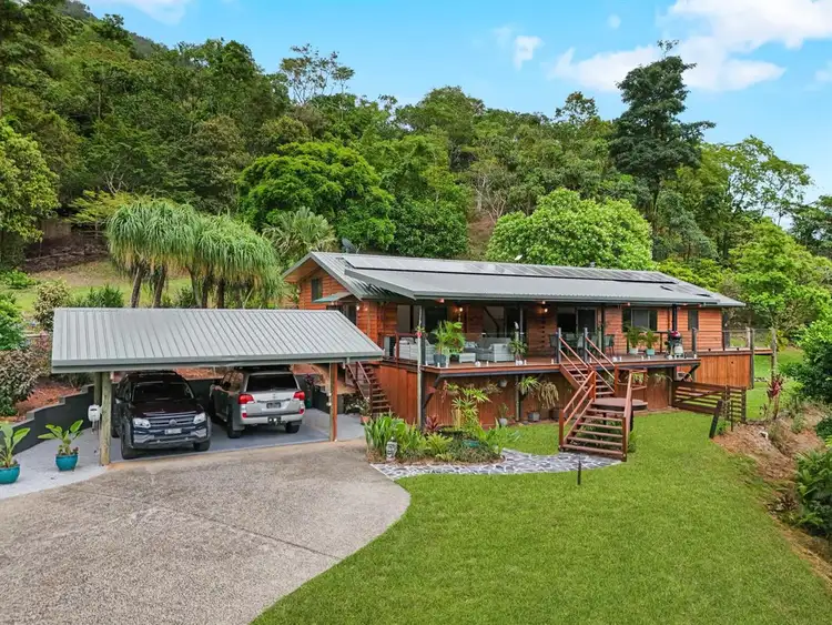 14-16 Esterina Close, Redlynch QLD 4870