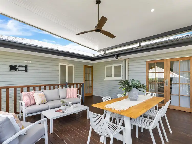 4 Mason Street, Stratford QLD 4870