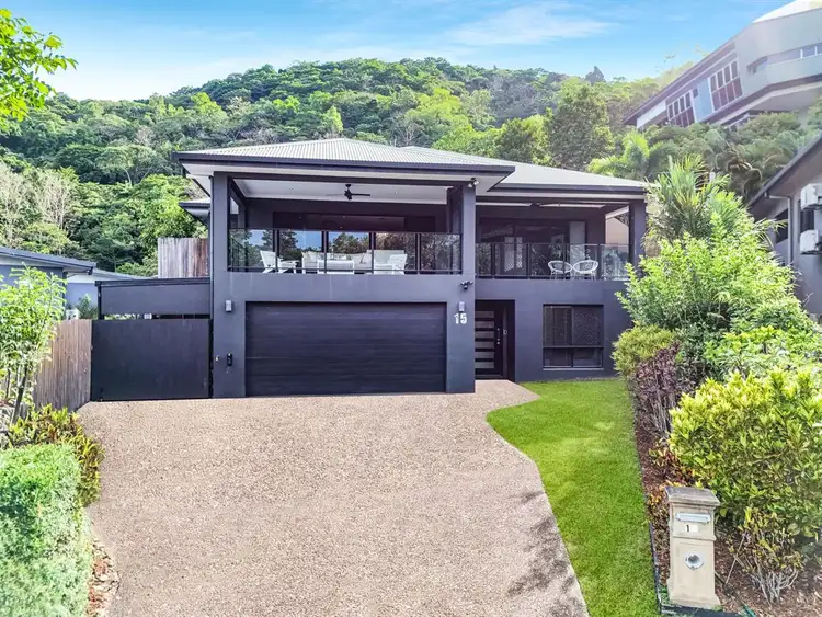 15 Buckinghamia Close, Redlynch QLD 4870