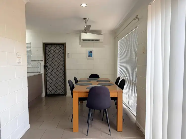 Fourth view of Homely semi-detached listing, 2/260 Buchan Street, Westcourt QLD 4870