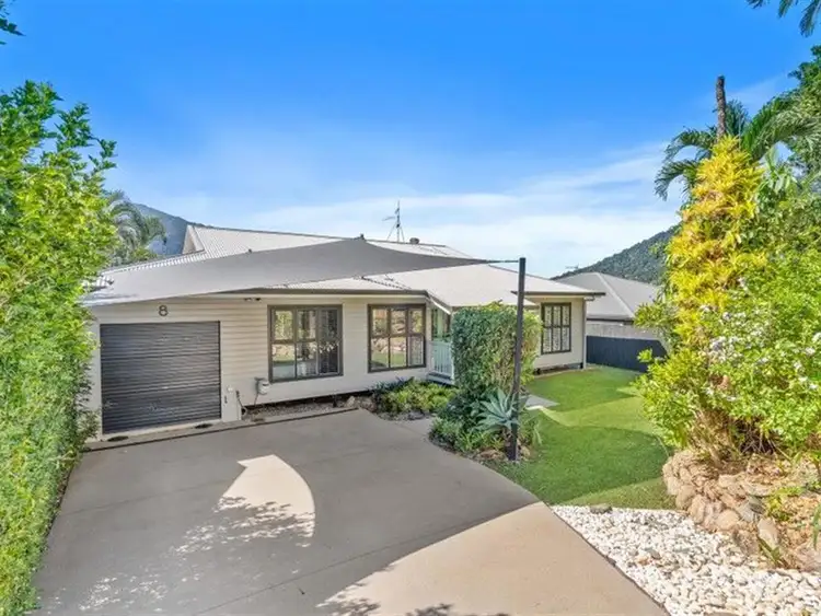 8 Ben Bolt, Redlynch QLD 4870