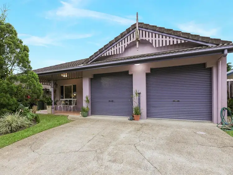 22 Opaline Close