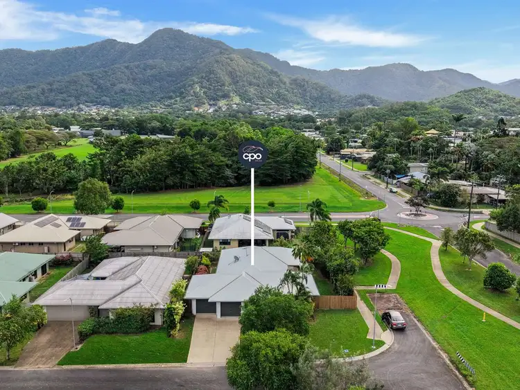 7 Paramount Close