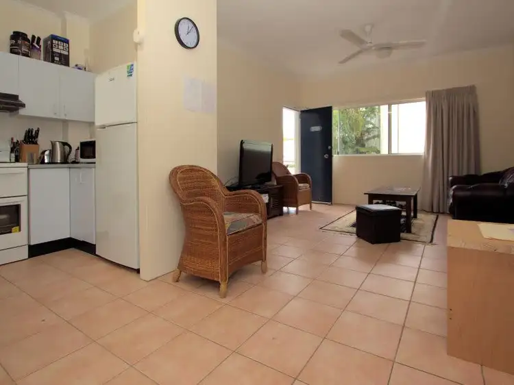 Third view of Homely apartment listing, 5/38 Cairns Street, Cairns North QLD 4870