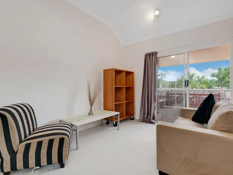 Fifth view of Homely unit listing, 3/426 McCoombe Street, Mooroobool QLD 4870