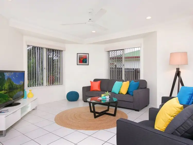 25 Meander Close, Brinsmead QLD 4870