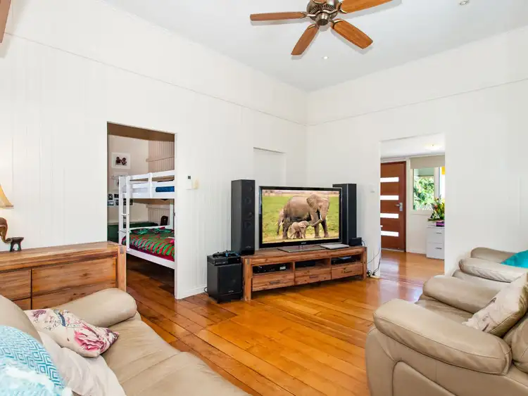 Seventh view of Homely house listing, 2 Mann Street, Edmonton QLD 4869