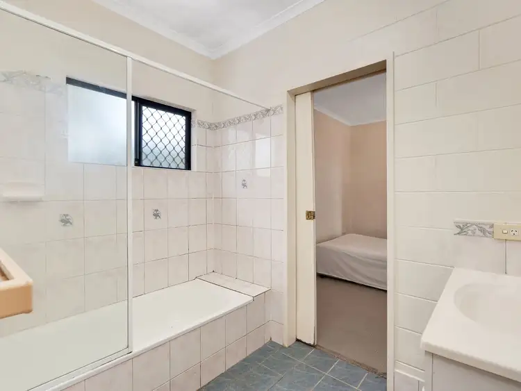 Seventh view of Homely house listing, 19 Cattleya Close, Edmonton QLD 4869