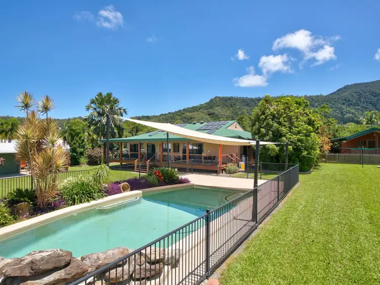 5-7 Joseph Banks Close, Kewarra Beach QLD 4879