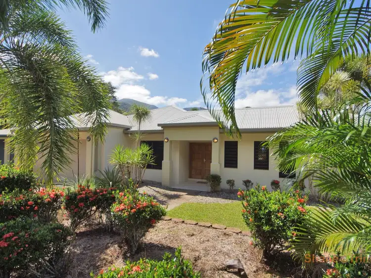 11 Lum Jim St, Redlynch QLD 4870