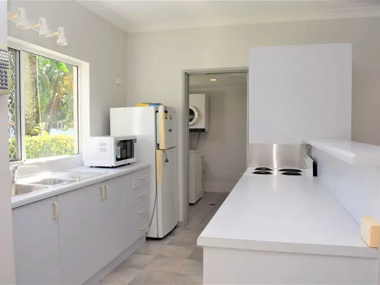 Seventh view of Homely unit listing, 2/1 Quetta Close, Manoora QLD 4870