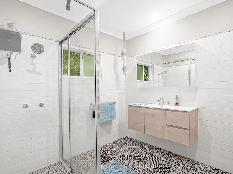 Seventh view of Homely house listing, 2/2 Cedrela Close, Kamerunga QLD 4870