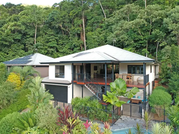 19 Stapleton Close, Redlynch QLD 4870