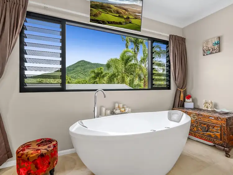 Sixth view of Homely house listing, 6 Jilbar Close, Caravonica QLD 4878