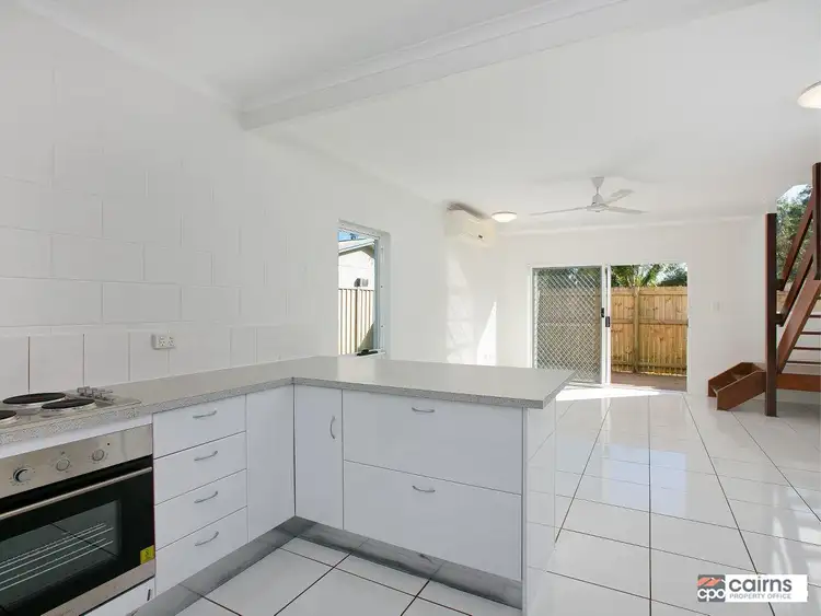 1/4 Atlantic Close, White Rock QLD 4868