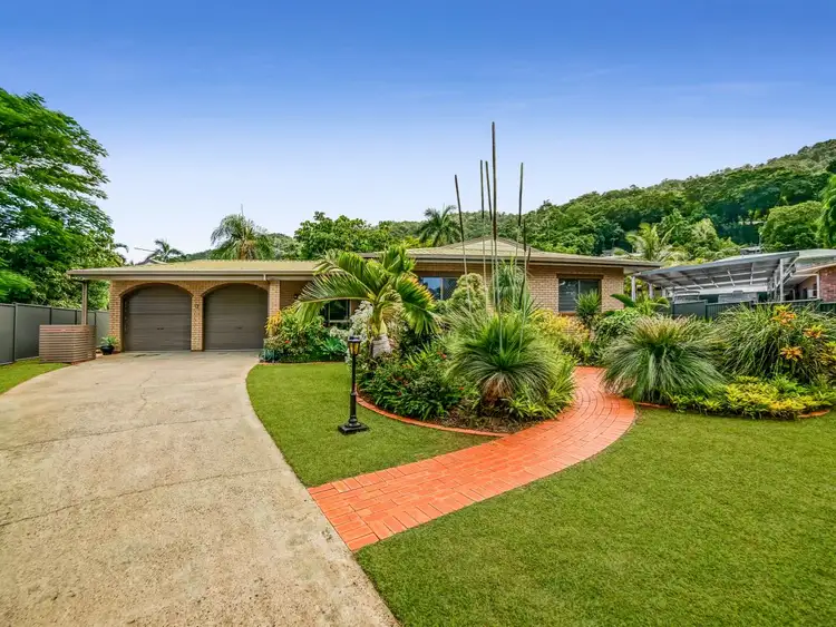 8 Argyle Close, Edge Hill QLD 4870