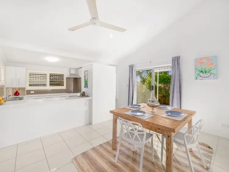 Fourth view of Homely villa listing, 5/3-4 Seary Close, Whitfield QLD 4870
