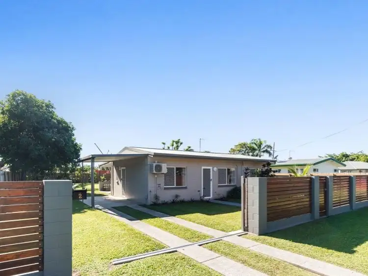 2 Conlan Close, Manoora QLD 4870