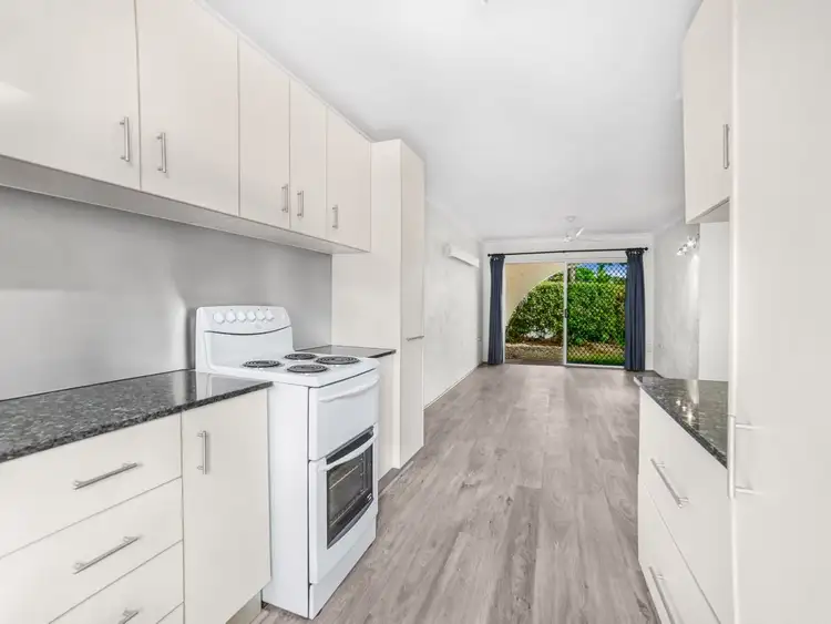 5/126 Greenslopes St, Edge Hill QLD 4870
