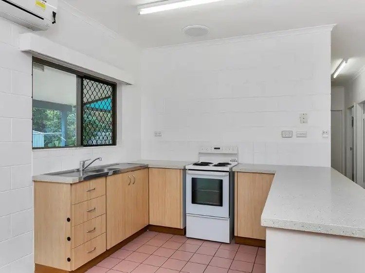 18 Nimba Close, Smithfield QLD 4878