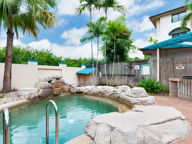 Fifth view of Homely unit listing, 5 & 2/184 McLeod St, Cairns North QLD 4870